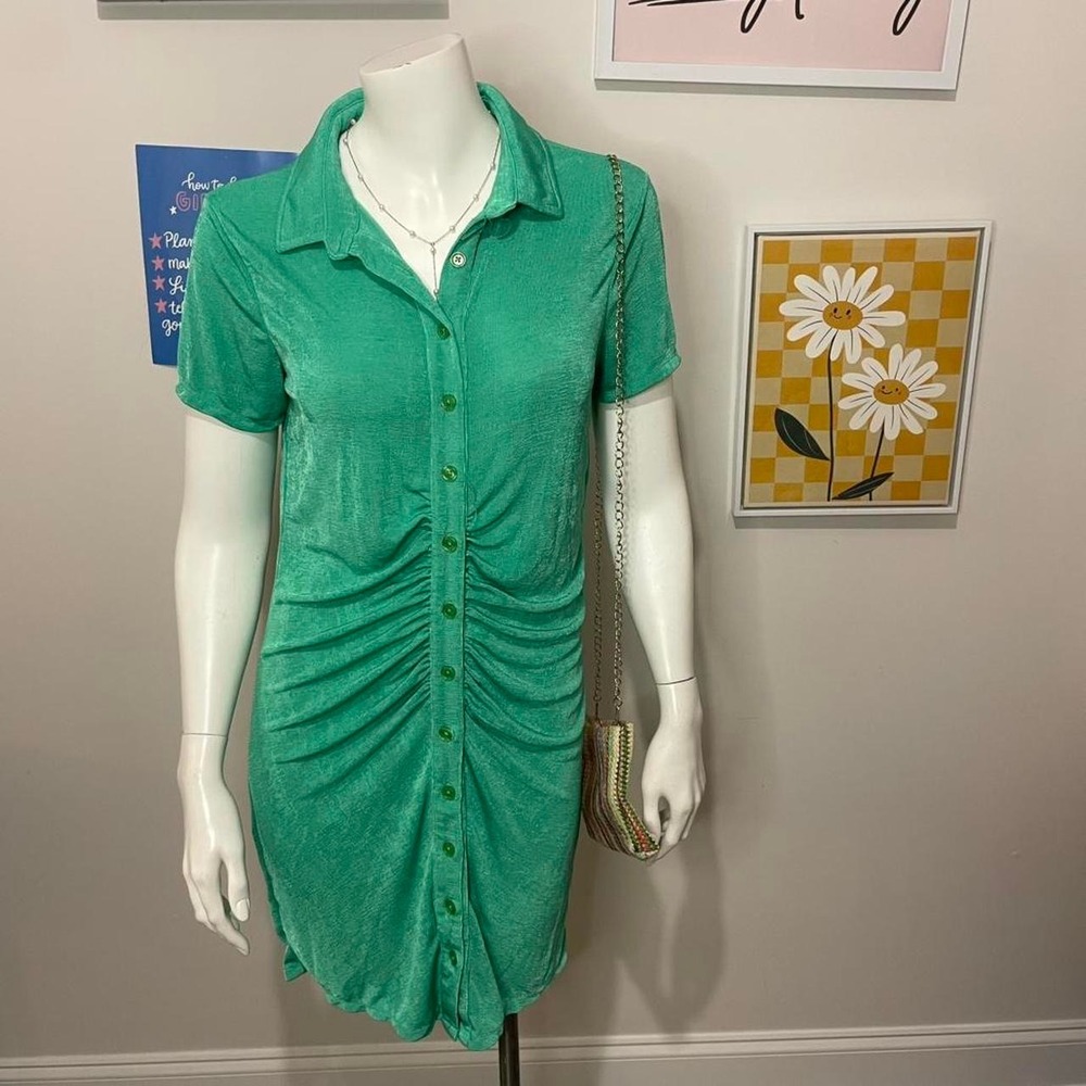 Green Jéan Alexa inspired dress - Picture 2 of 5